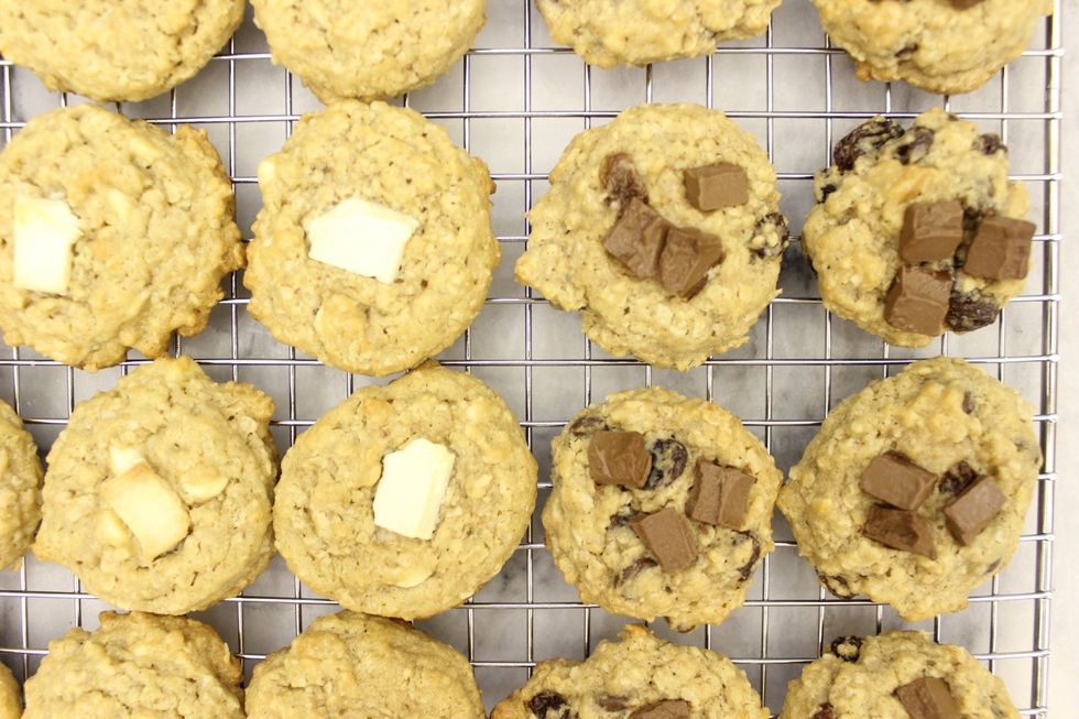 Transfer the cookies to a wire rack to cool completely.