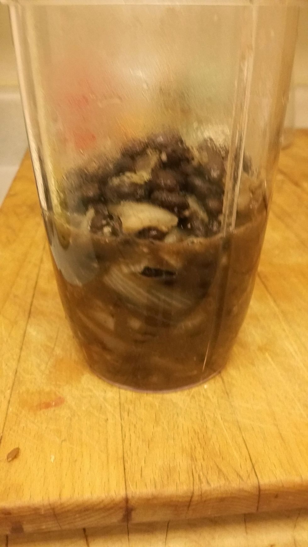 TRansfer to a mixer, blender and mix