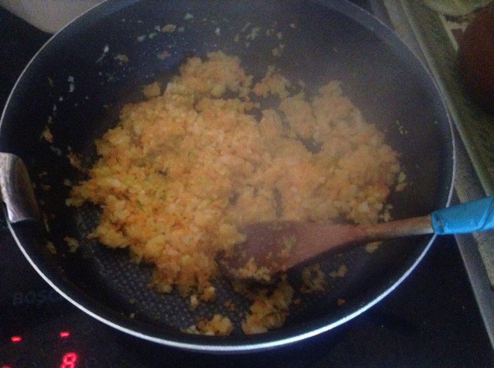 Transfer to a sauce pan, add oil