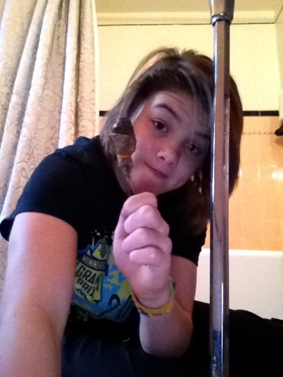 Trim off the excess thread and leaves