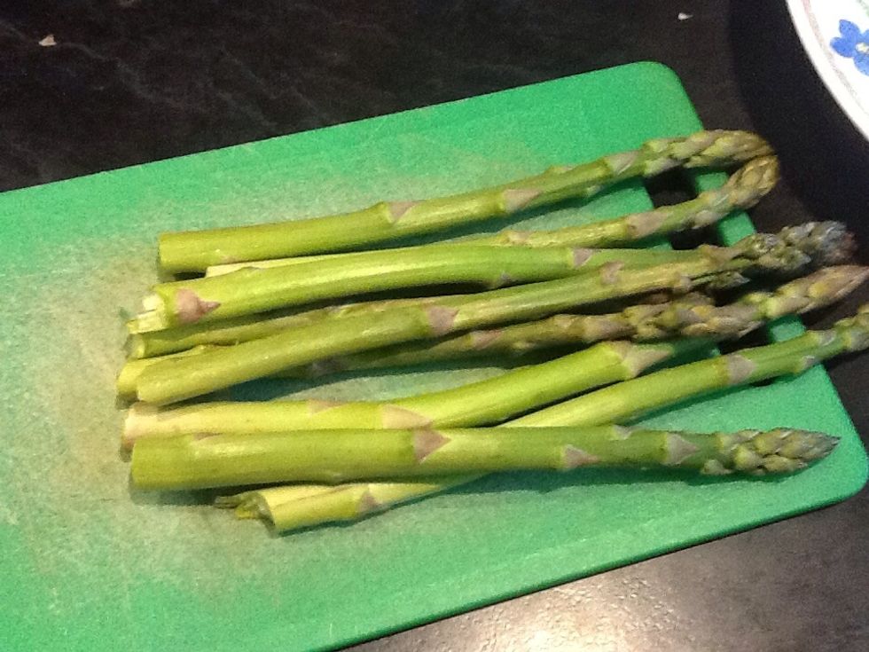 Trim wooden ends off Asparagus about 2cm from the ends