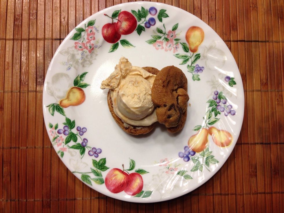 TRY A ICE CREAM SANDWICH =)