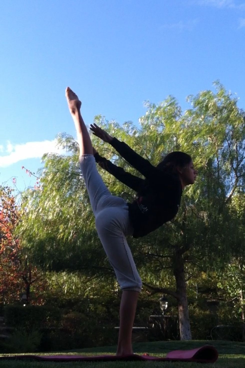 Try this exercise to get the feel of driving your back leg. Bend the supporting leg  and kick up your back leg *** in the picture I should of kicked the other leg because I am a lefty. Sorry!