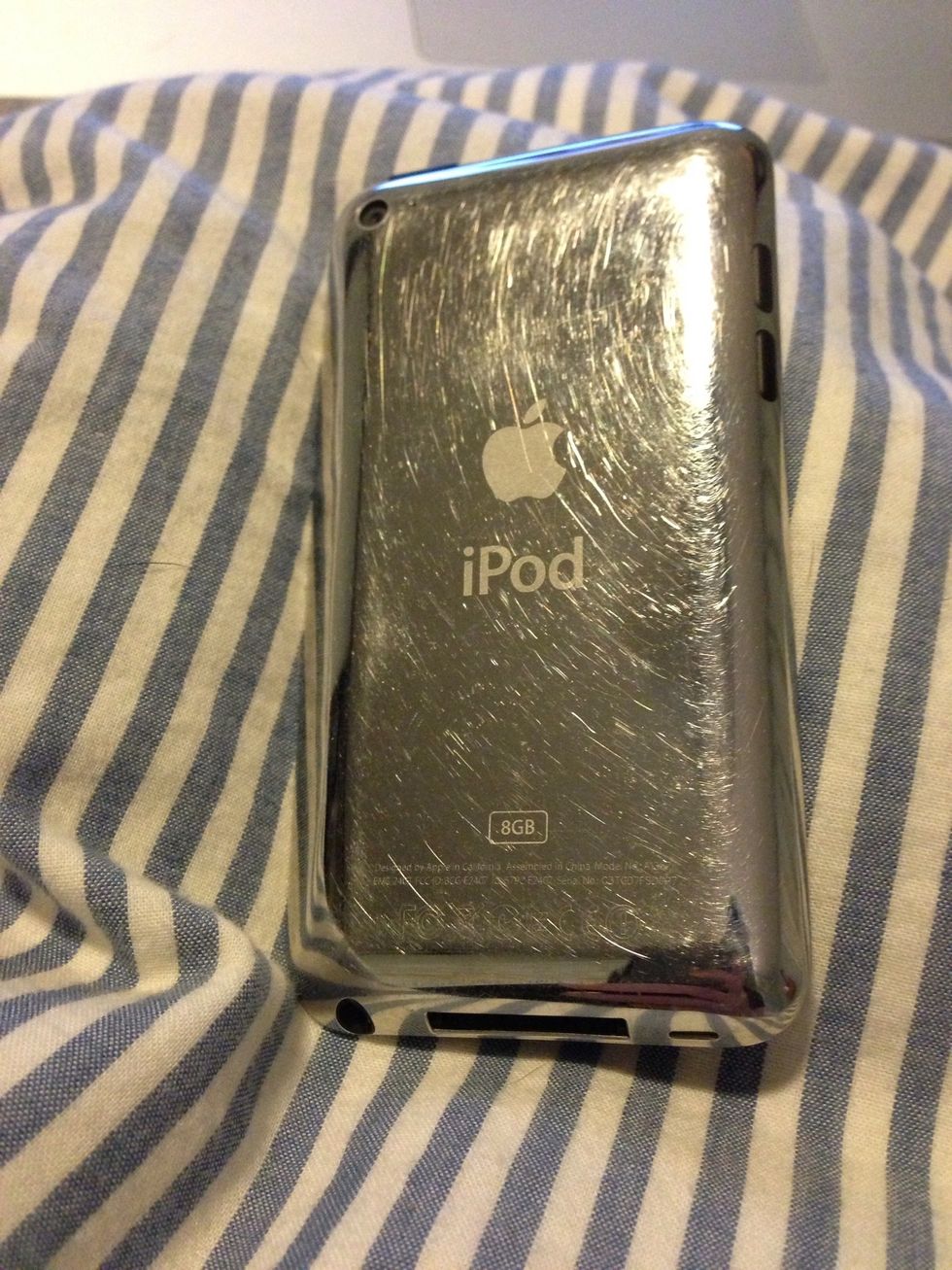 Try to tape the camera some how to avoid scratching it. I didn't tape mine and it did get a little scratched. Even tho it still took good photos just giving you a heads up! :)