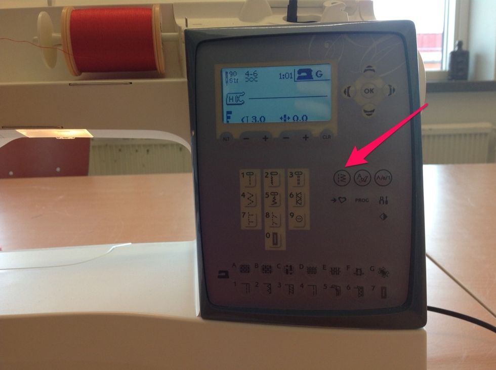 Tryck p\u00e5 knappen vid pilen.