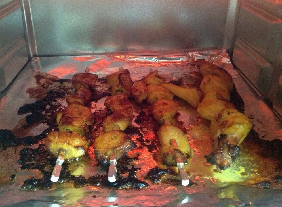 Turn around the pieces after about 20 minutes. Keep observing the colour of the pieces.