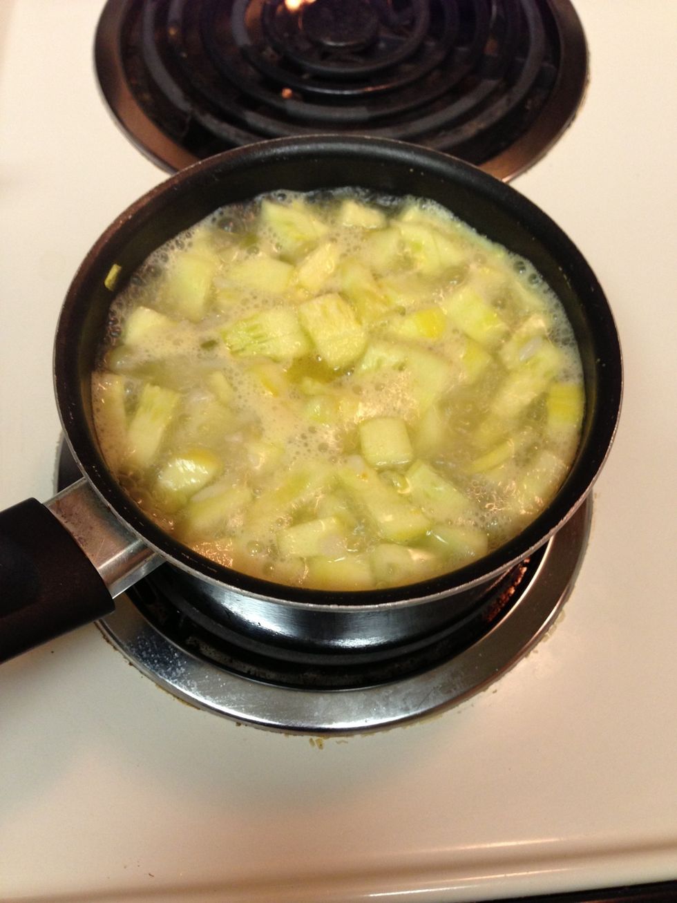 Turn off the heat after it boils. And let it cool for about 10 min