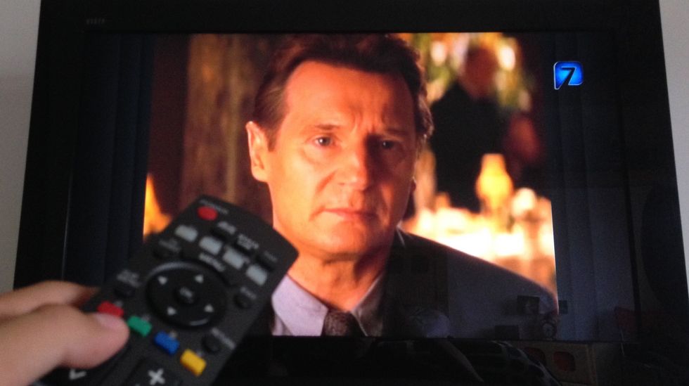 Turn on your TY with your TV remote