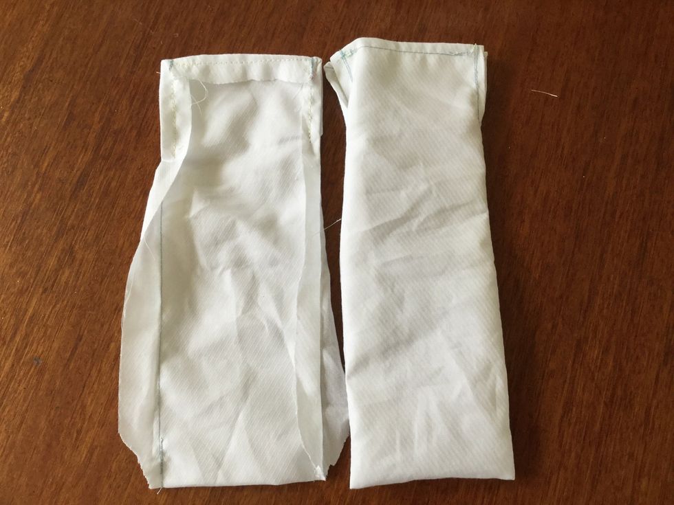 Turn one the right way and leave the other one the wrong way.