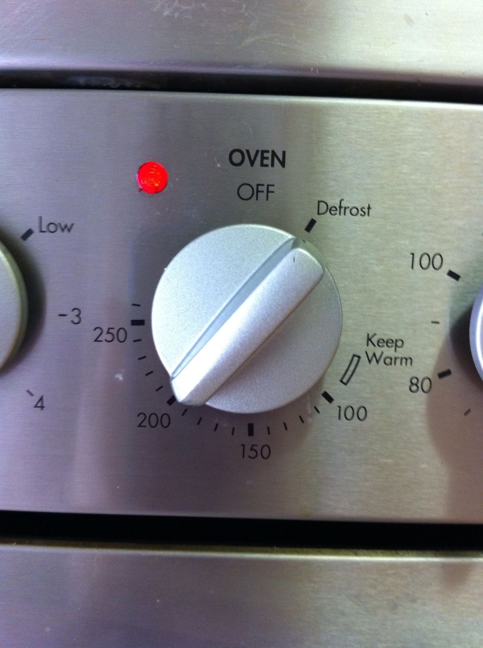 Turn oven onto 200 Celsius