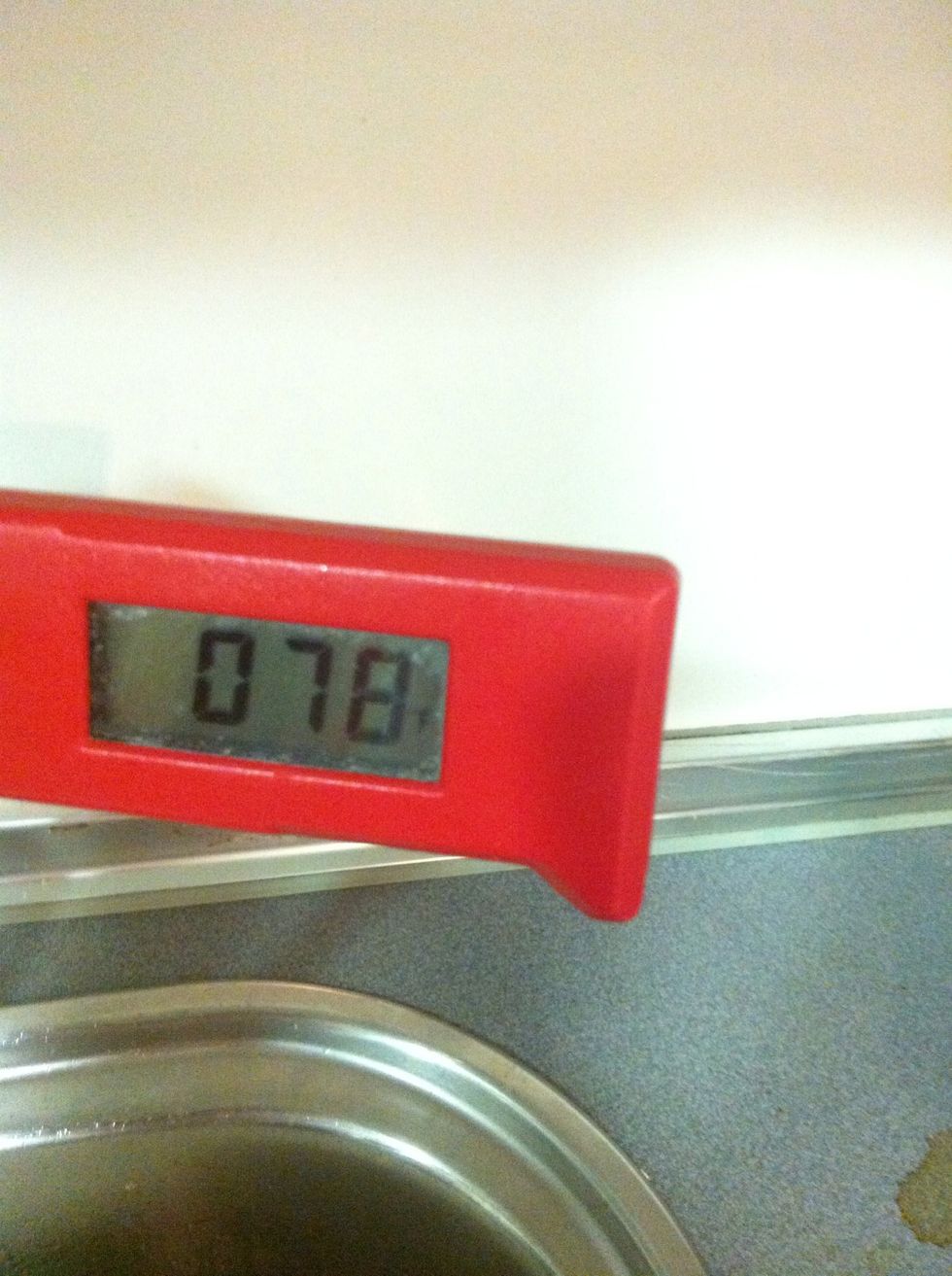 Turn your facet until you have about 78\u00ba