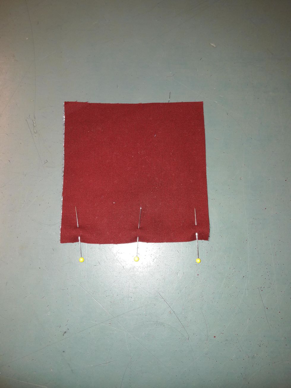 Tv\u00e4rn\u00e5la. Sy ihop.