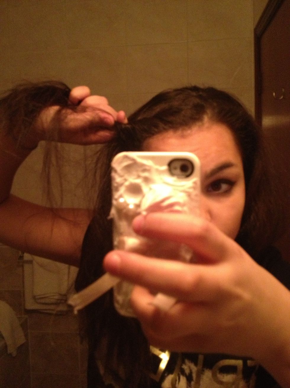 Twist it then watch the video >>