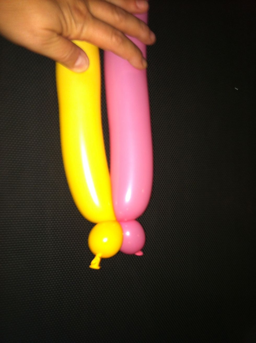 Twist the ends together with small bubbles