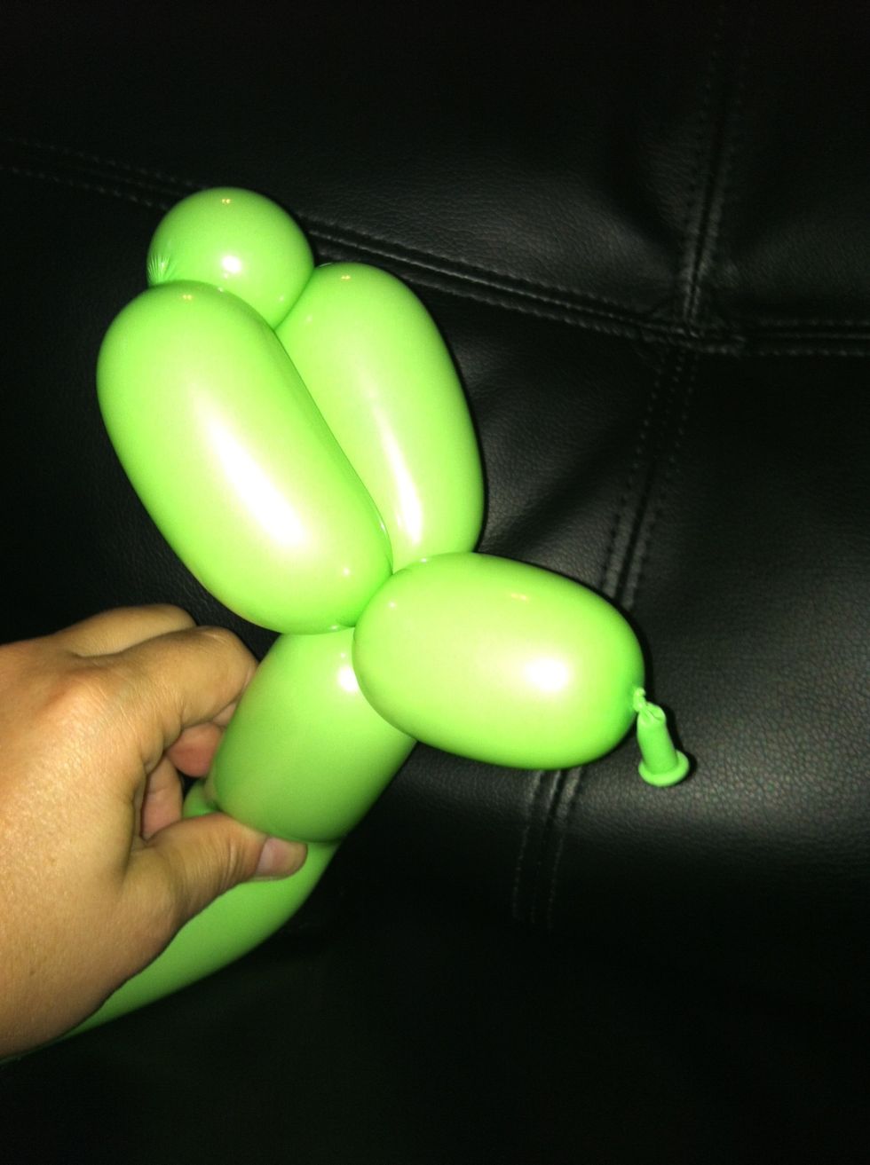 Twist together bubbles # 2 & #4 . Always twist 3 times (in the same direction)