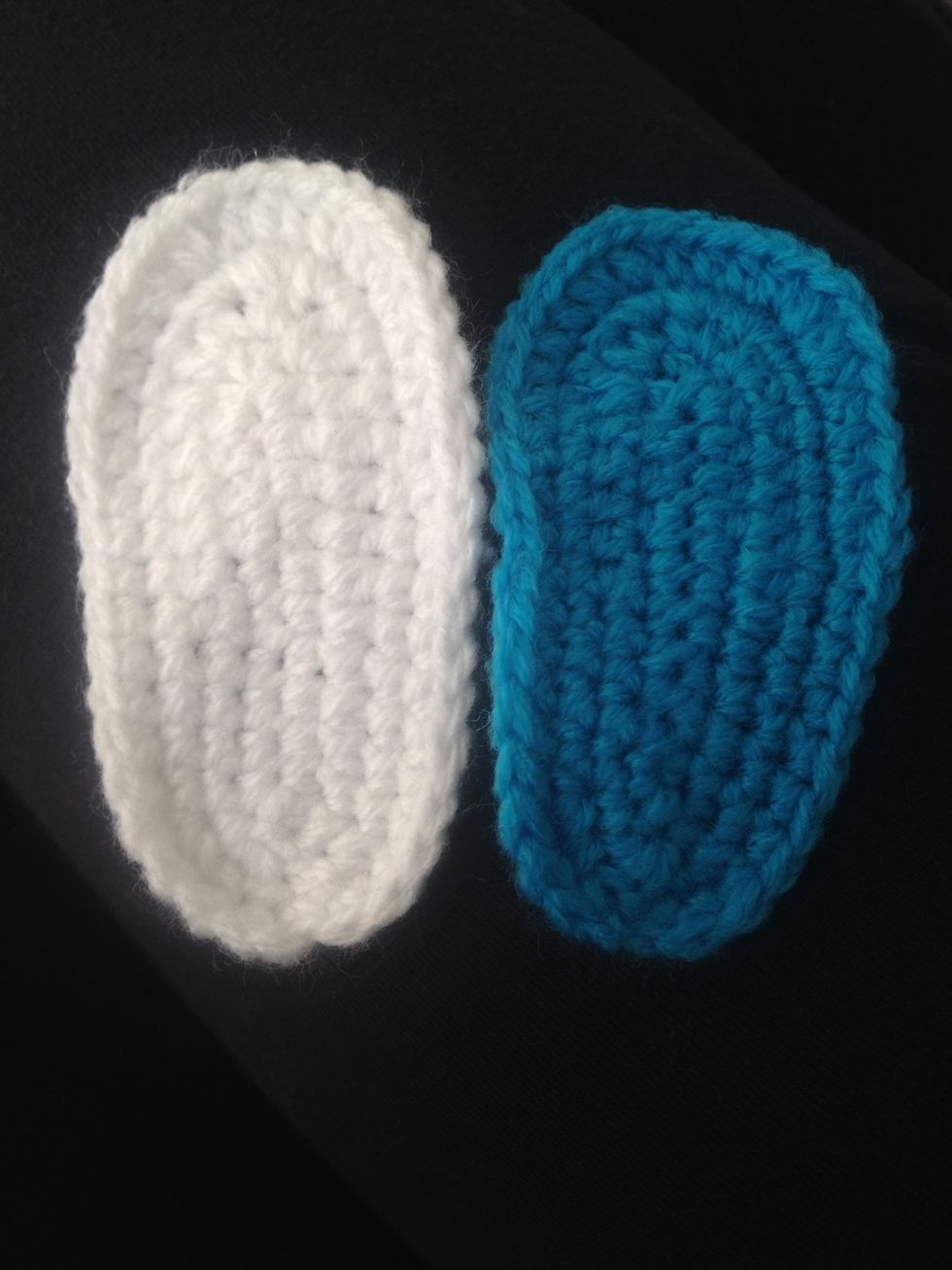Two soles can do any colours of your choice