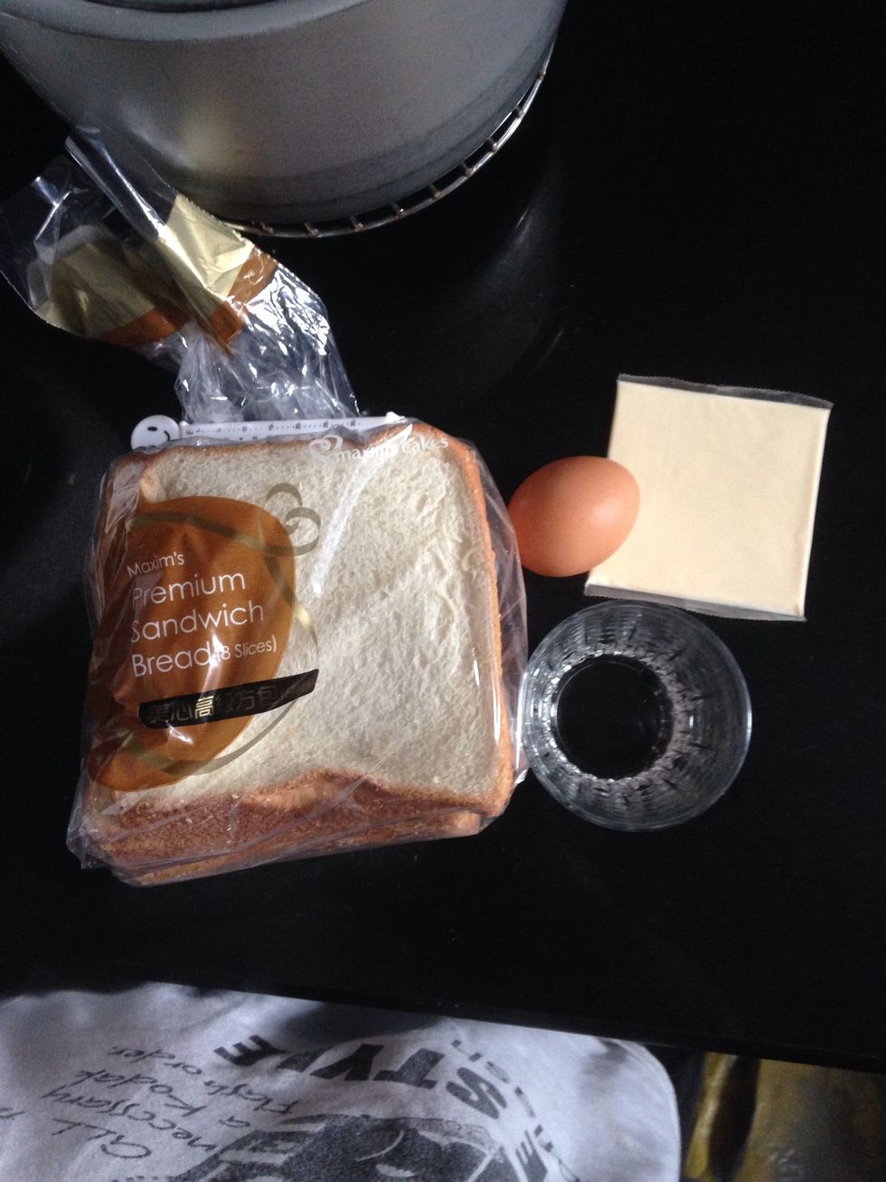 ( ^\u03c9^ ) Let's start up with all the ingredients we'll need~~~ -An Egg -Slice of Cheese -Piece of bread -and... a cup!? yup!