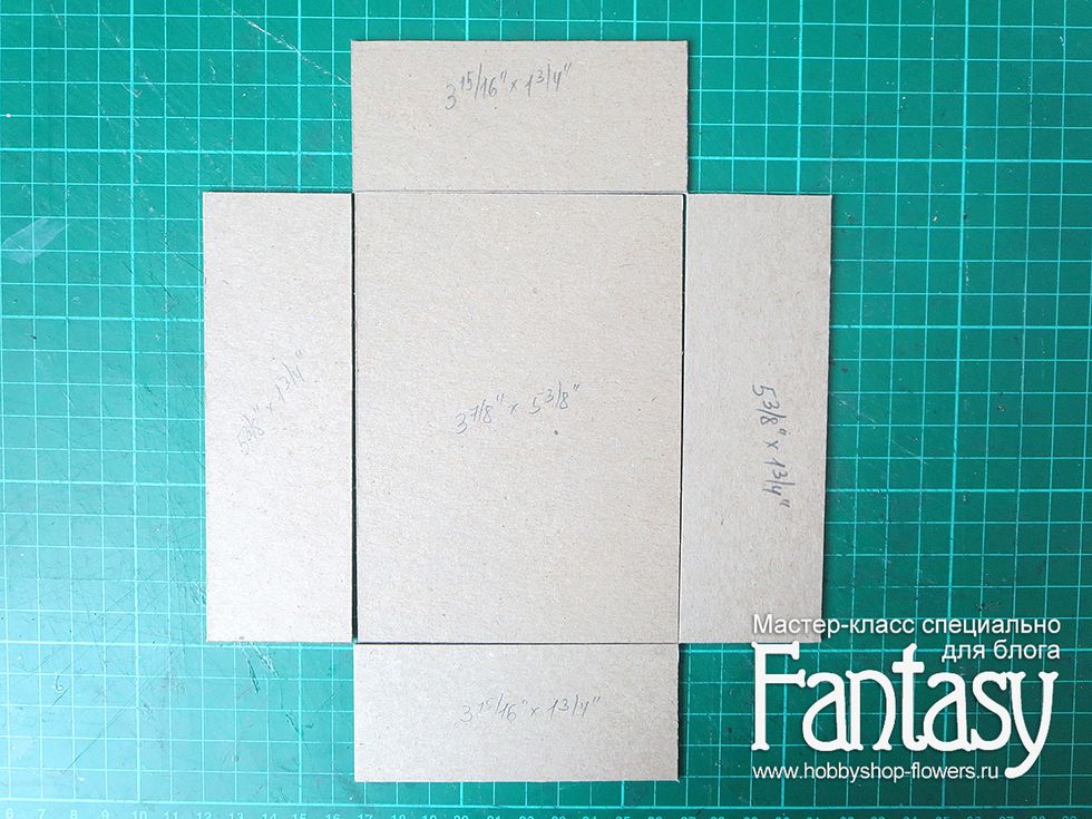 \u0414\u043b\u044f \u0438\u0437\u0433\u043e\u0442\u043e\u0432\u043b\u0435\u043d\u0438\u044f \u0432\u043d\u0443\u0442\u0440\u0435\u043d\u043d\u0435\u0439 \u0447\u0430\u0441\u0442\u0438 \u043a\u043e\u0440\u043e\u0431\u043a\u0438, \u0433\u043e\u0442\u043e\u0432\u0438\u043c 5 \u0434\u0435\u0442\u0430\u043b\u0435\u0439 \u0438\u0437 \u043f\u0435\u0440\u0435\u043f\u043b\u0435\u0442\u043d\u043e\u0433\u043e \u043a\u0430\u0440\u0442\u043e\u043d\u0430. \u0420\u0430\u0437\u043c\u0435\u0440\u044b \u0443\u043a\u0430\u0437\u0430\u043d\u044b \u043d\u0430 \u0444\u043e\u0442\u043e.