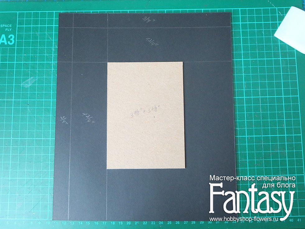 \u041d\u0430\u0447\u0438\u043d\u0430\u044f \u0441 \u0446\u0435\u043d\u0442\u0440\u0430\u043b\u044c\u043d\u043e\u0439 \u0447\u0430\u0441\u0442\u0438, \u043f\u0440\u0438\u043a\u043b\u0435\u0438\u0432\u0430\u0435\u043c \u0434\u0435\u0442\u0430\u043b\u0438 \u043f\u0435\u0440\u0435\u043f\u043b\u0435\u0442\u043d\u043e\u0433\u043e \u043a\u0430\u0440\u0442\u043e\u043d\u0430.