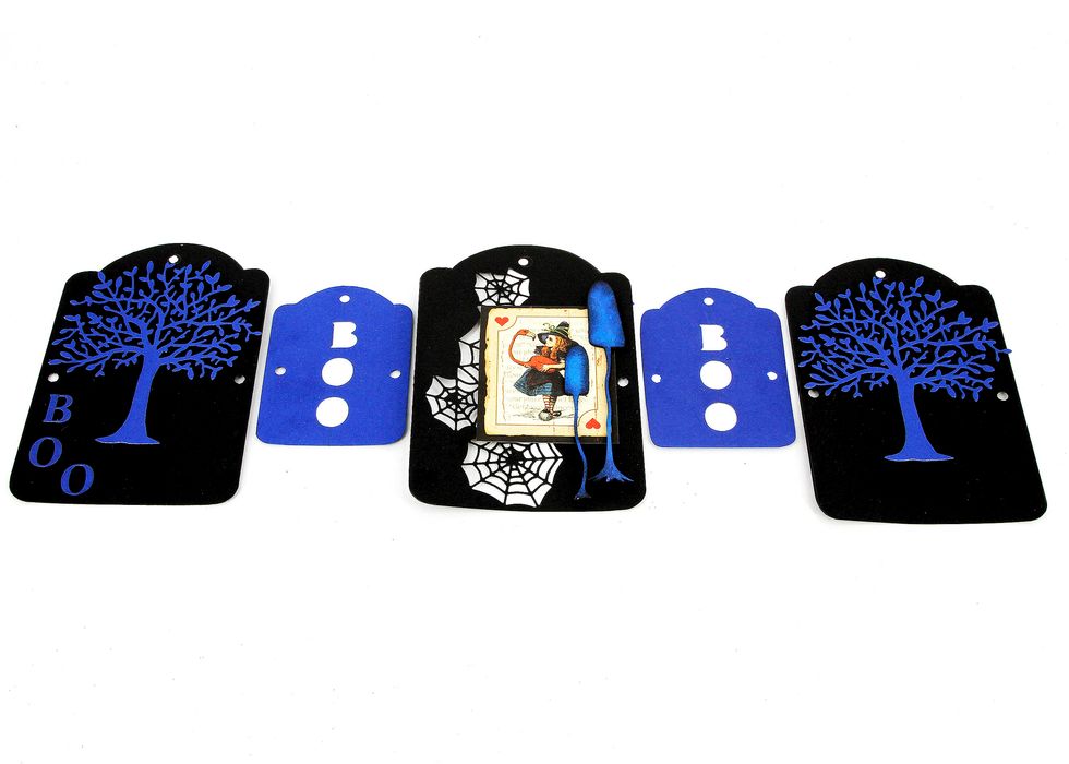 \u041d\u0430\u0448 \u0430\u043b\u044c\u0431\u043e\u043c\u0447\u0438\u043a \u0431\u0443\u0434\u0435\u0442 \u0441\u043a\u0440\u0435\u043f\u043b\u0435\u043d \u043a\u043e\u043b\u044c\u0446\u0430\u043c\u0438, \u043f\u043e\u044d\u0442\u043e\u043c\u0443 \u043f\u0440\u043e\u0431\u0438\u0432\u0430\u0435\u043c \u043e\u0442\u0432\u0435\u0440\u0441\u0442\u0438\u044f \u0434\u043b\u044f \u043d\u0438\u0445 \u043f\u043e \u043a\u0440\u0430\u044f\u043c \u0442\u0435\u0433\u043e\u0432.