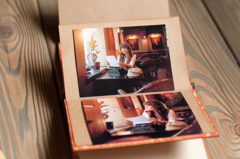 \u043f\u0440\u0438\u043c\u0435\u0440\u044f\u0435\u043c \u0438 \u043f\u0440\u0438\u043a\u043b\u0435\u0438\u0432\u0430\u0435\u043c \u0444\u043e\u0442\u043e \u0432 \u043a\u043d\u0438\u0436\u0435\u0447\u043a\u0430\u0445