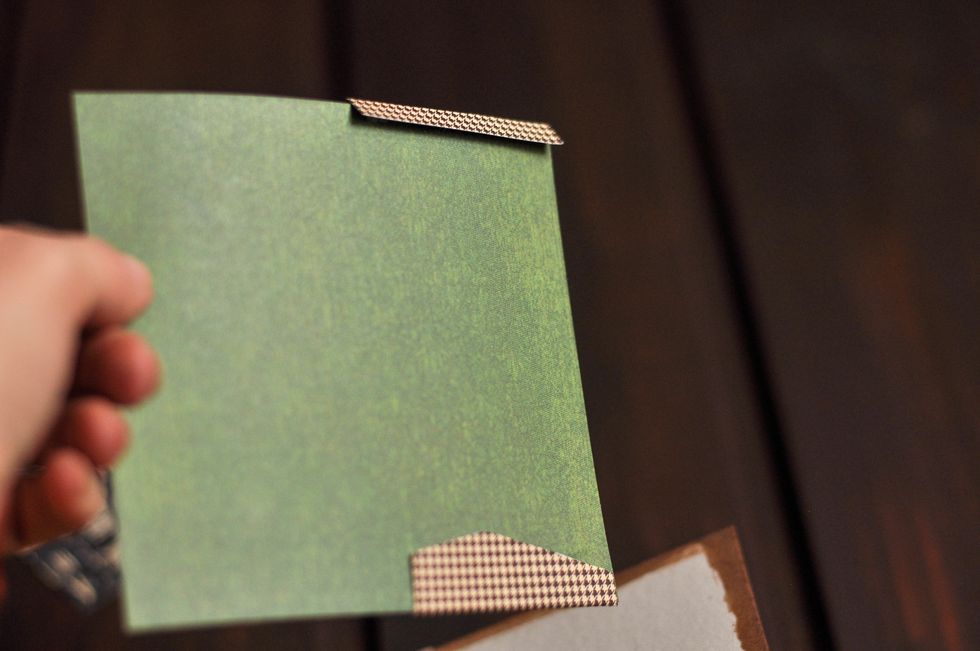 \u0442\u0430\u043a \u043e\u043d\u0430 \u043a\u0440\u0435\u043f\u0438\u0442\u0441\u044f \u043a \u043b\u0438\u0441\u0442\u0443