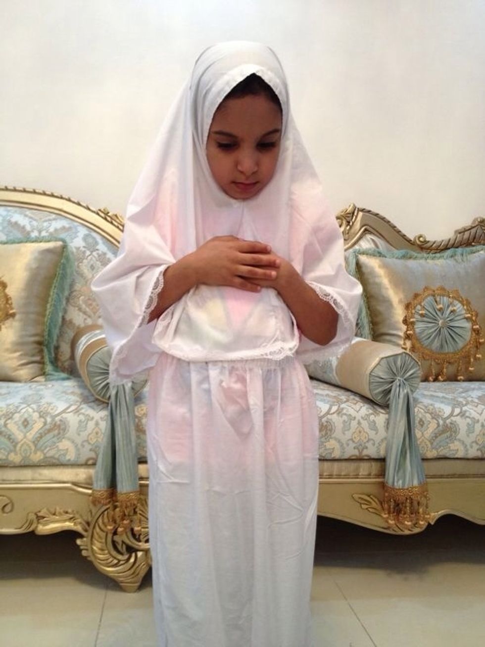 \u062b\u0645 \u0646\u0636\u0639 \u0627\u0644\u064a\u062f \u0627\u0644\u064a\u0645\u0646\u0649 \u0641\u0648\u0642 \u0627\u0644\u064a\u0633\u0631\u0649 \u0648\u0646\u0642\u0648\u0644 \u0631\u0628\u0646\u0627 \u0648\u0644\u0643 \u0627\u0644\u062d\u0645\u062f \u062d\u0645\u062f\u0627\u064b \u0643\u062b\u064a\u0631\u0627\u064b \u0637\u064a\u0628\u0627\u064b \u0645\u0628\u0627\u0631\u0643\u0627\u064b