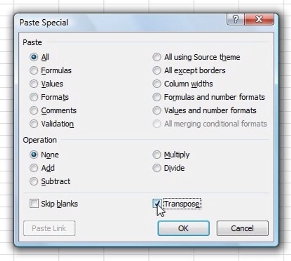 \u0e40\u0e0a\u0e47\u0e04 Transpose \u0e2d\u0e31\u0e19\u0e19\u0e35\u0e49\u0e08\u0e30\u0e17\u0e33\u0e43\u0e2b\u0e49 paste \u0e42\u0e14\u0e22\u0e01\u0e25\u0e31\u0e1a\u0e01\u0e31\u0e19\u0e23\u0e30\u0e2b\u0e27\u0e48\u0e32\u0e07 columns \u0e01\u0e31\u0e1a rows \u0e40\u0e1e\u0e37\u0e48\u0e2d\u0e2a\u0e30\u0e14\u0e27\u0e01\u0e15\u0e48\u0e2d\u0e01\u0e32\u0e23\u0e1e\u0e34\u0e21\u0e1e\u0e4c\u0e1a\u0e19\u0e01\u0e23\u0e30\u0e14\u0e32\u0e29