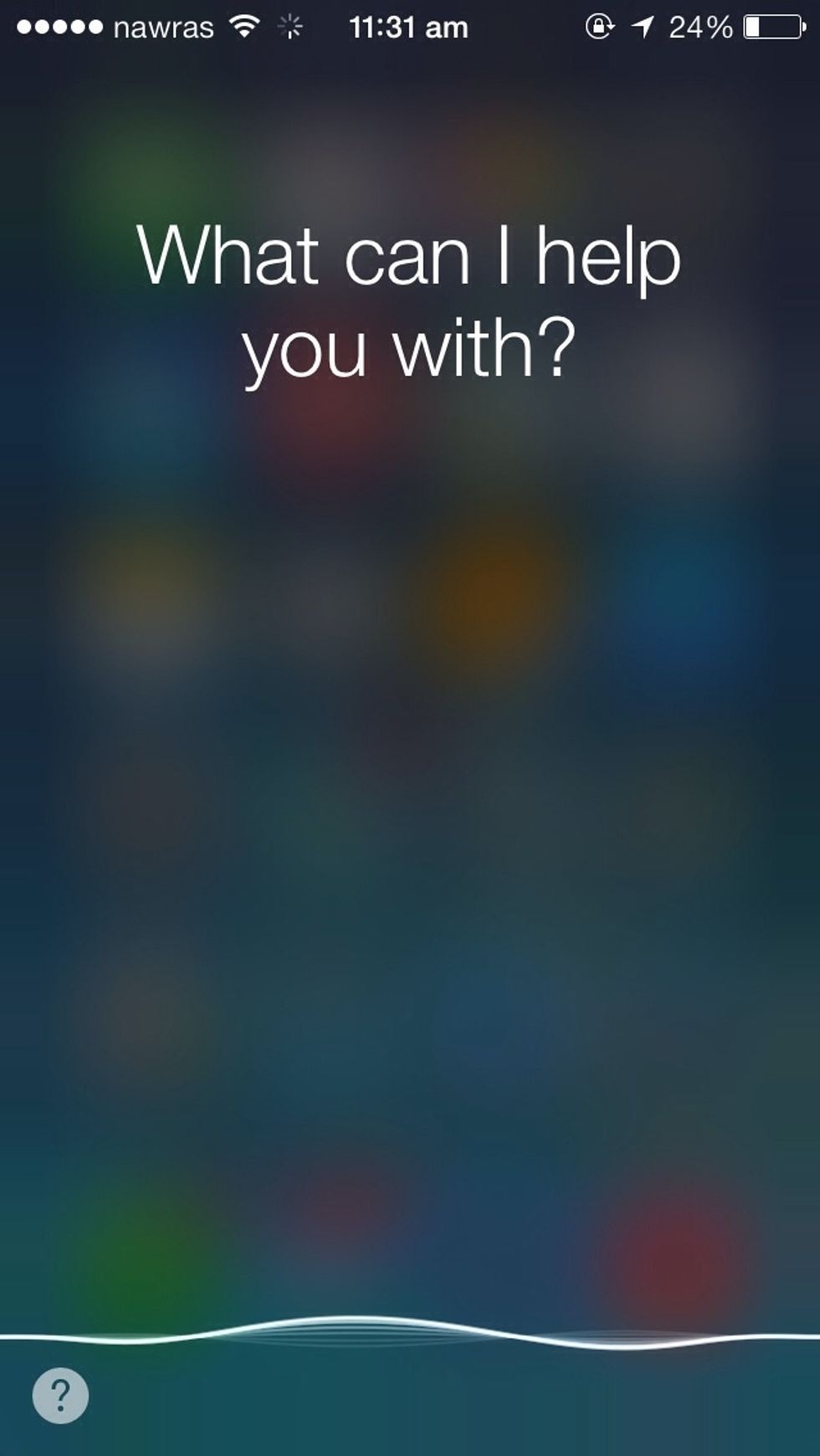 \u2022To activate Siri,holding down the middle button for a few seconds will bring up Siri/Voice command(if Siri is disabled).Pressing it again will disable it.
