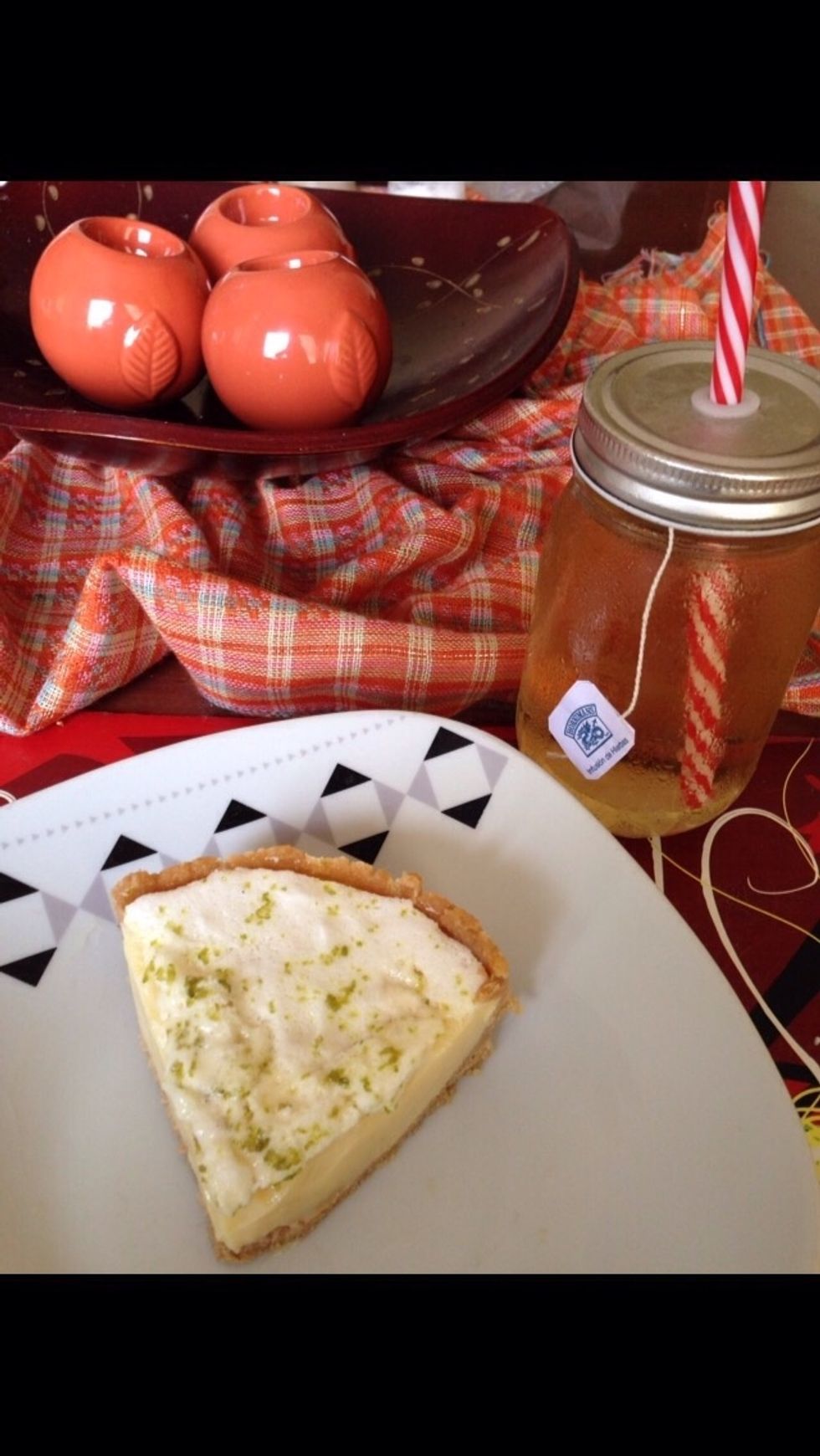 \u202ait's not acid at all, is a perfect combination between sweet & acid\ud83d\udc81\ud83c\udffc With some cold tea it's so good and refreshing enjoy