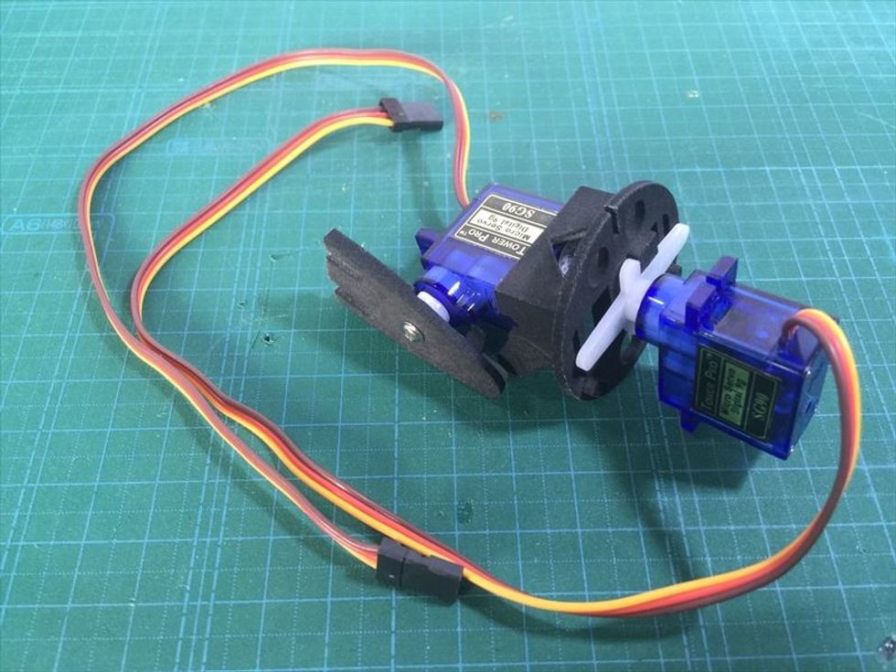 \u30af\u30b7\u578b\u30d1\u30fc\u30c4\u306e\u3064\u3044\u305f\u30b5\u30fc\u30dc\u3092\u30b8\u30e7\u30a4\u30f3\u30c8\u306b\u5dee\u3057\u8fbc\u3093\u3067\u304f\u3060\u3055\u3044\u3002