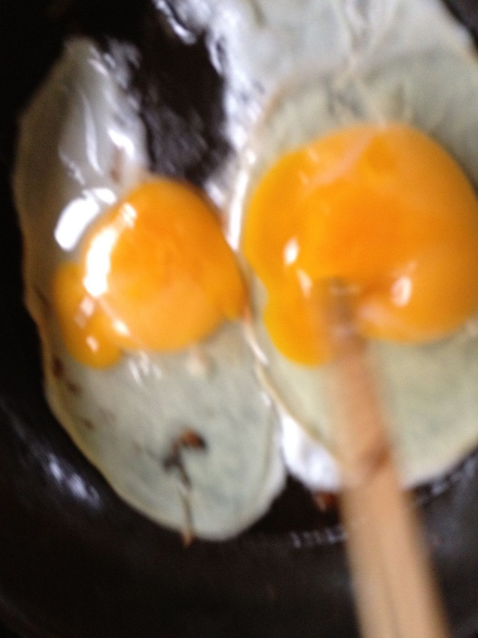 \u6b21\u306b\u30d5\u30e9\u30a4\u30d1\u30f3\u306b\u5375\u3092\u4e8c\u3064