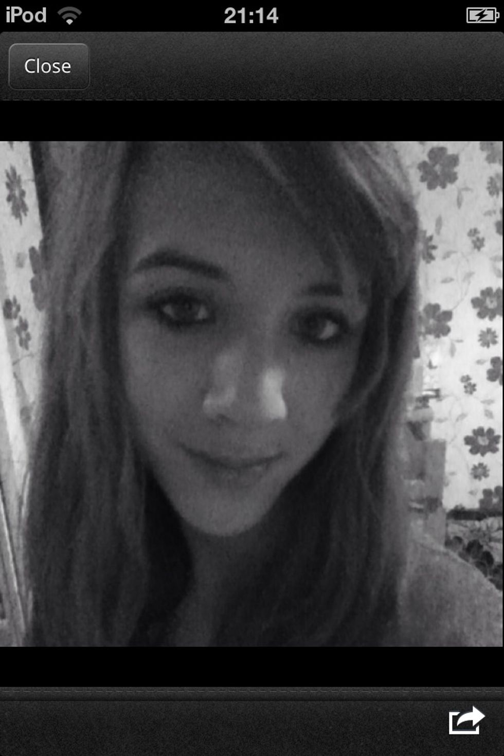 \ud83c\udf52 Chloe \ud83c\udf80she does beauty guides and lifestyle!