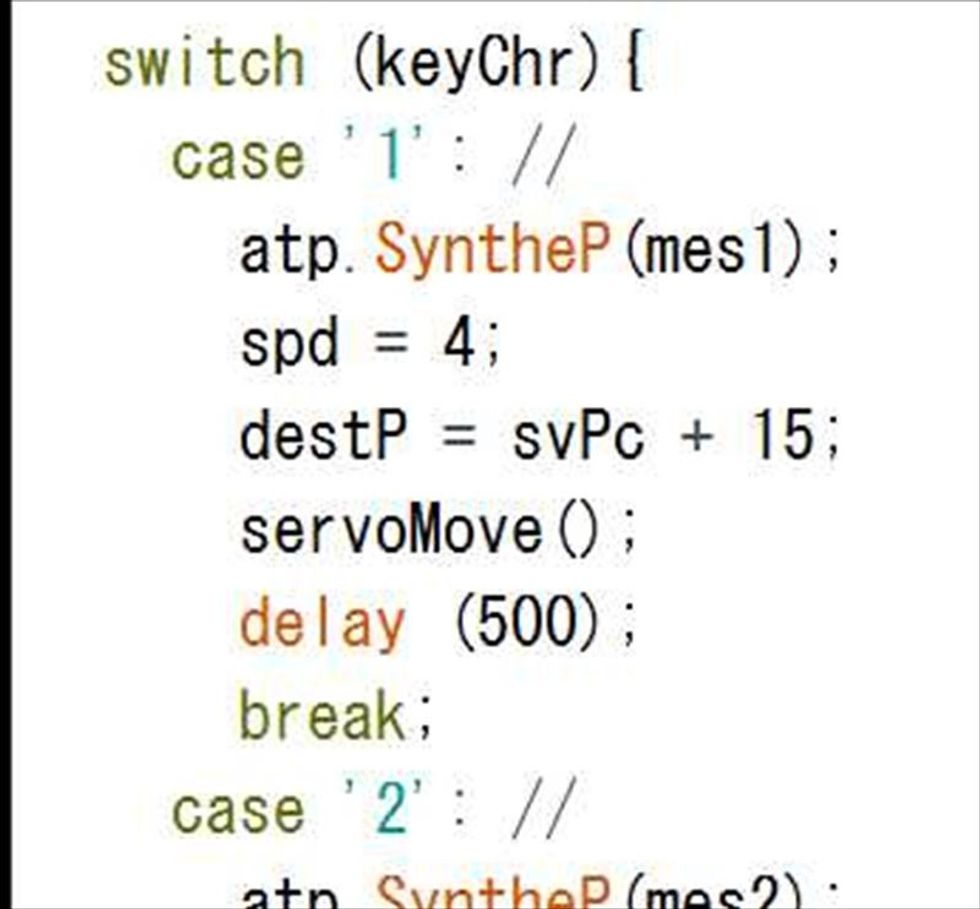 \uff13\u884c\u76ee\u306e\u300catp.SyntheP(mes1);\u300d\u304c\u3001\u30e1\u30c3\u30bb\u30fc\u30b8\uff11\u756a\u3092\u518d\u751f\u305b\u3088\u3068\u3044\u3046\u547d\u4ee4\u3067\u3059\u3002\u305d\u306e\u4e0b\u306e\uff12\u884c\u3067\u30b5\u30fc\u30dc\u306e\u52d5\u304d\u3092\u6307\u5b9a\u3057\u3001\u305d\u306e\u4e0b\u306e\u300cservoMove();\u300d\u3067\u52d5\u304b\u3057\u3066\u3044\u307e\u3059\u3002