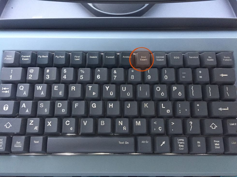 Una vez grabadas todas las im\u00e1genes, presionar "end exam"
