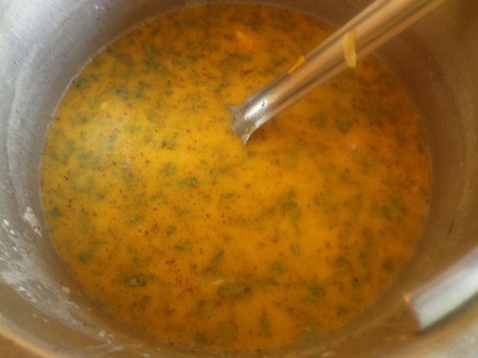 Under the medium low heat, add in the various cheeses and stir gently. Set aside extra cheese for the top. Leave for 2 mins the remove from heat. Don't leave it to get thick