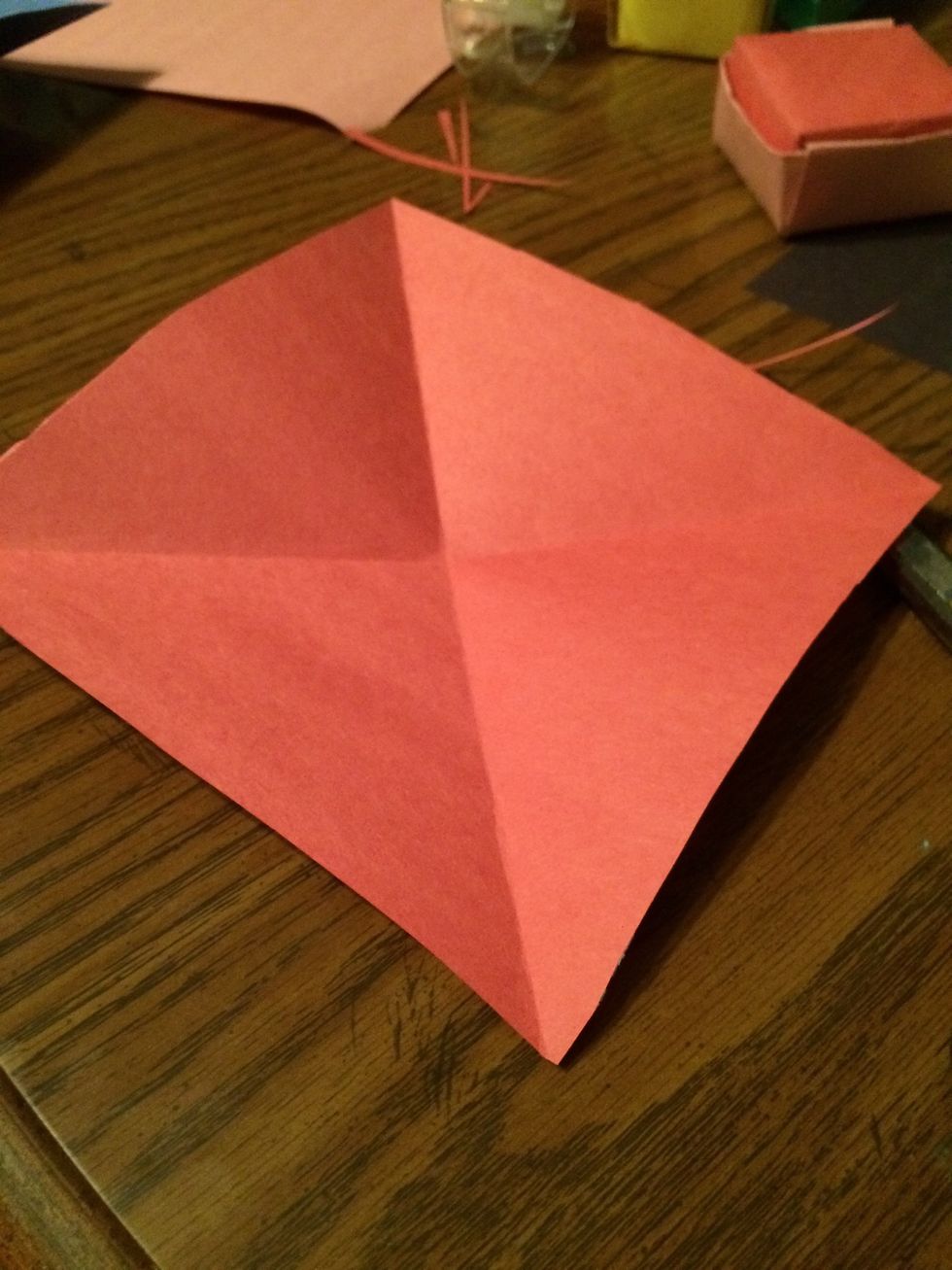 Unfold it you should have a x in the middle