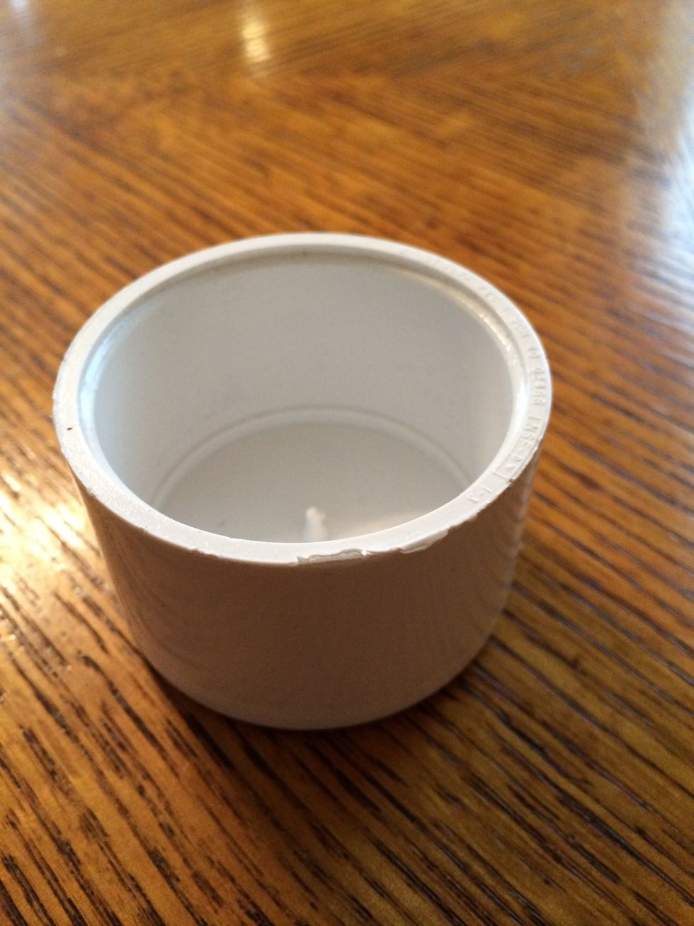 Unthreaded PVC cap to fit over one end of the 1 1/2" PVC pipe.