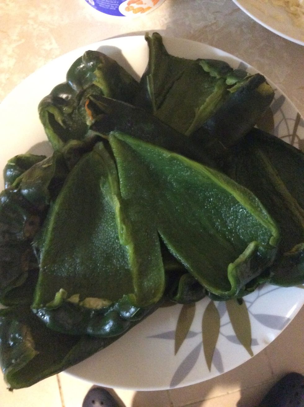 Unvein the chilies