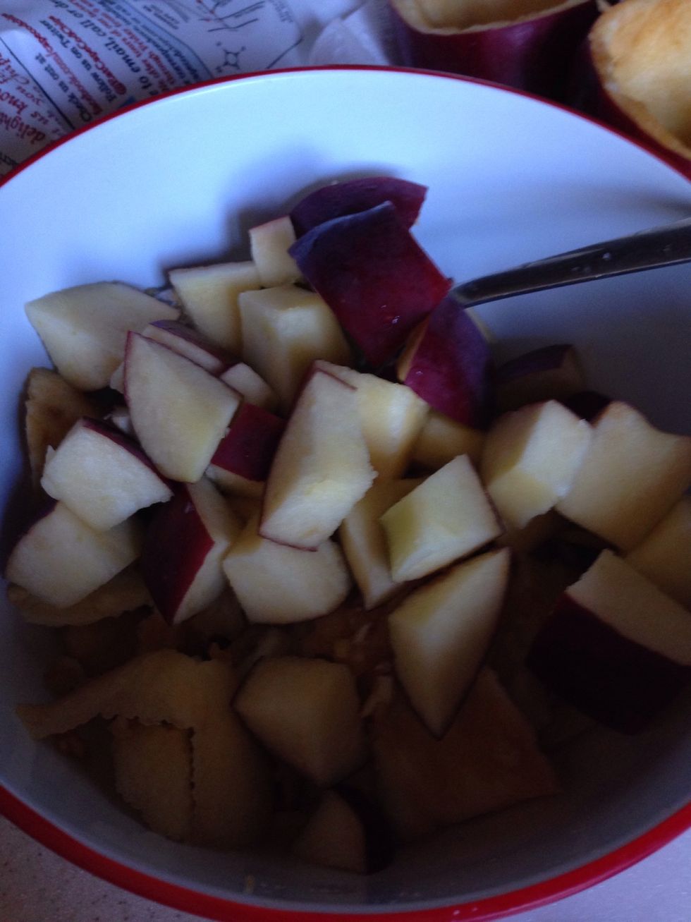 Use 1 whole apple to cut in cubes to add to the rest of the scoop up apples to add texture to your filling. If you don't like bitterness take the skin off from the apple.