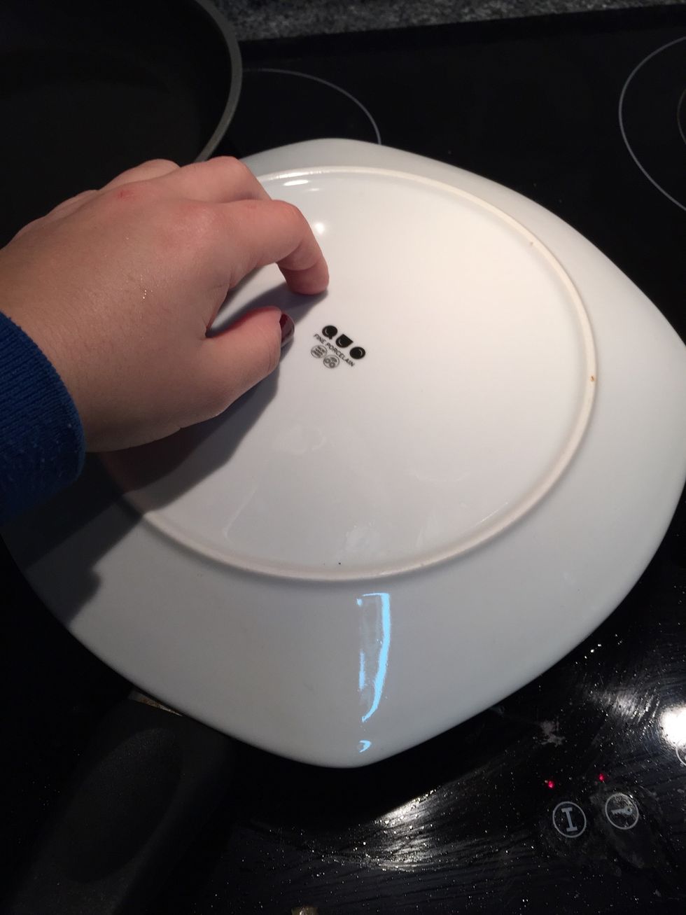 Use a plate for flip it over - do it with decision