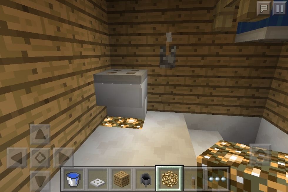 Use a quartz stair and trapdoor for the toilet!
