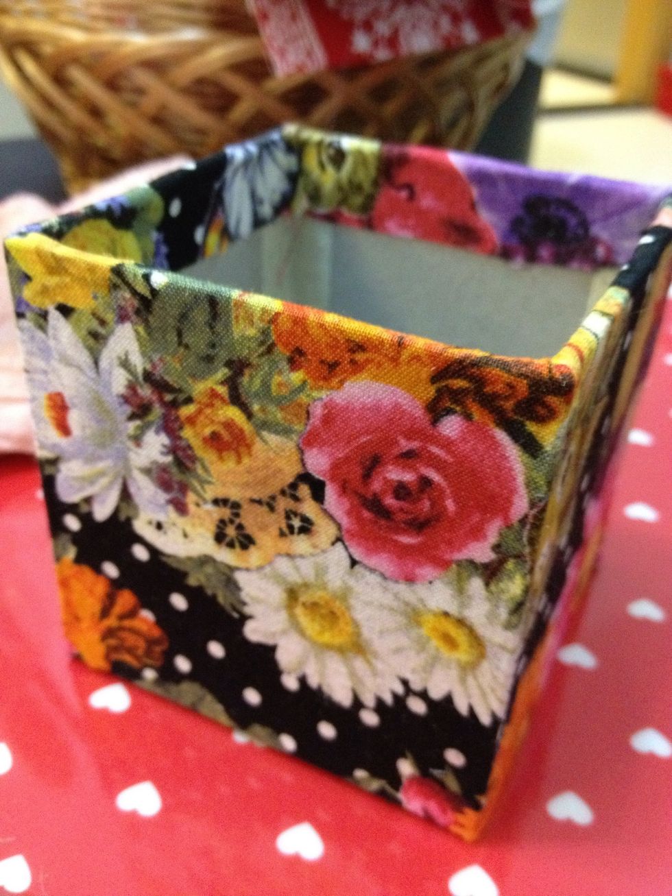 Use cloth to cove it