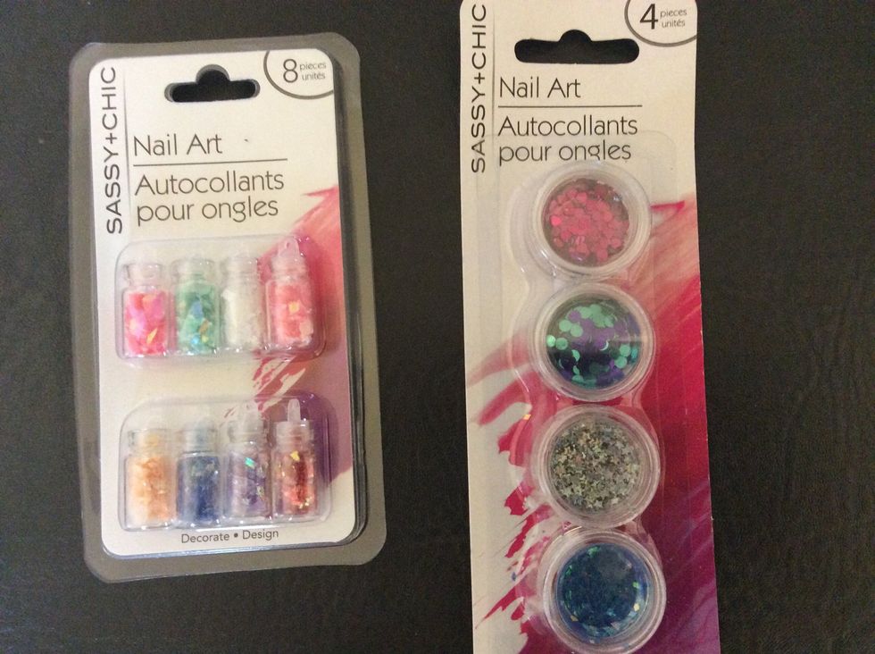 Use cosmetic glue to apply the glitter