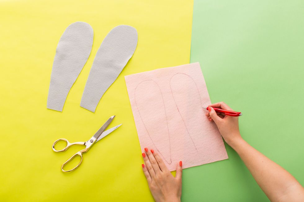 Use gray and pink felt for Judy\u2019s ears.