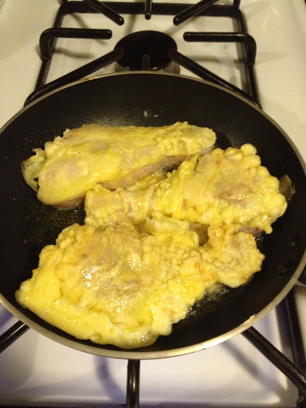 Use medium heat and fried till turn brown.