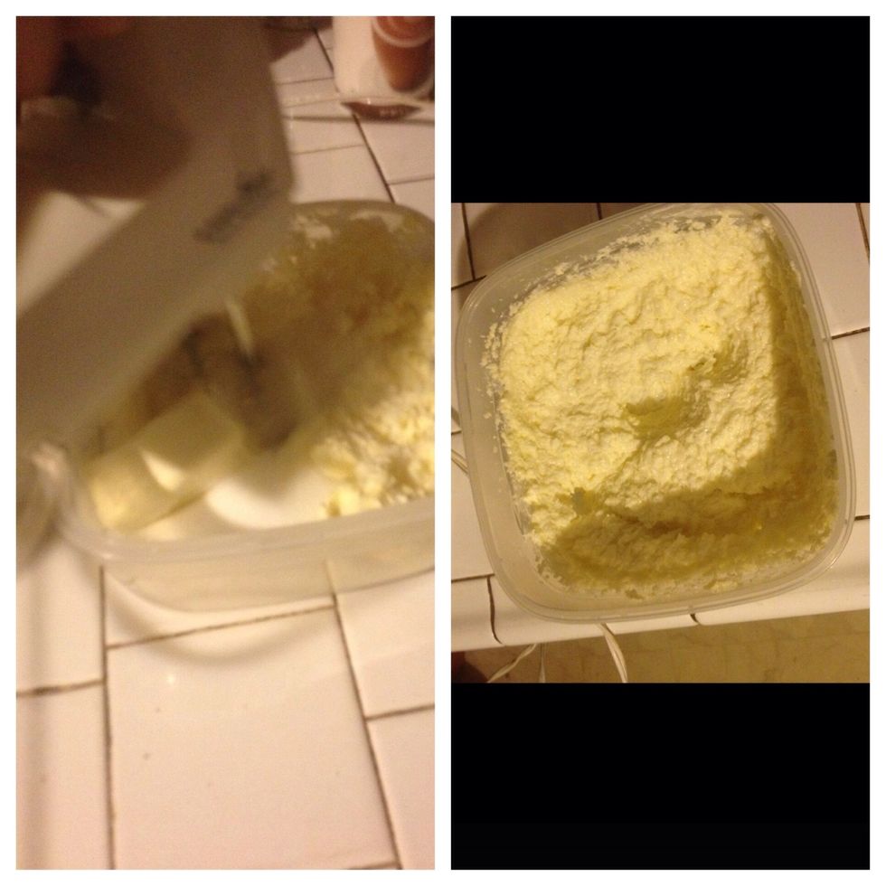 Use mixer to blend oil, sugar, and butter to a creamy texture