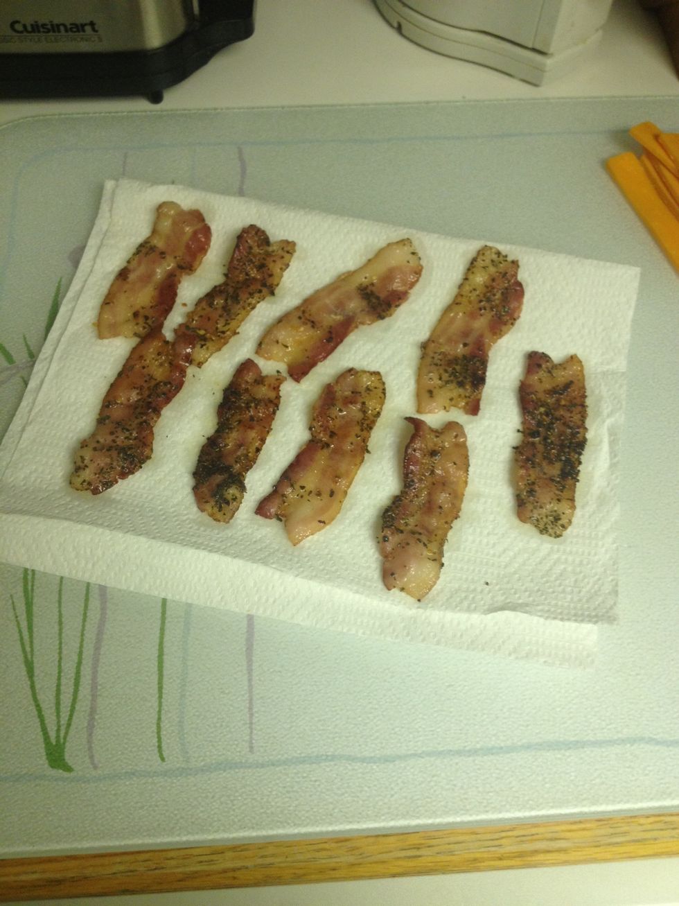 Use more paper towel to dab more grease out.