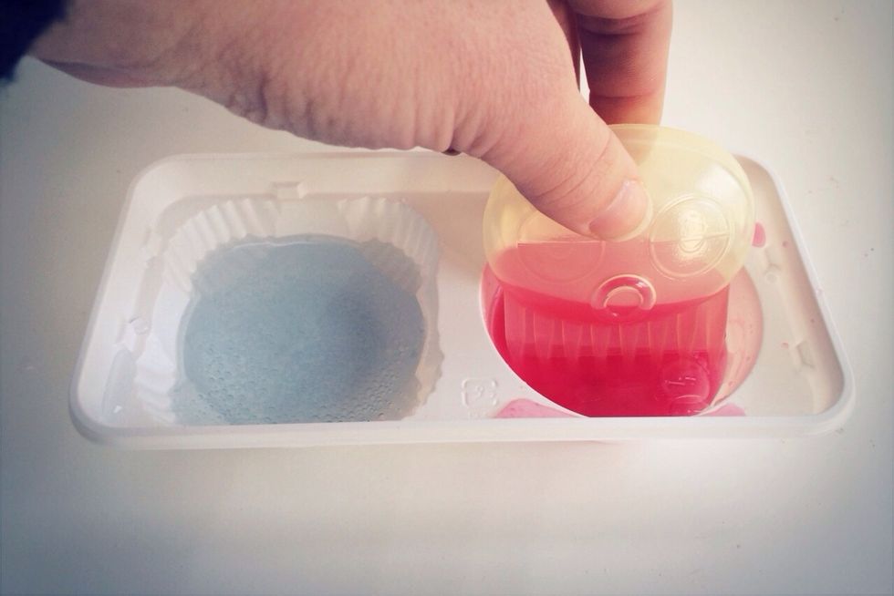 ~Use Octopus Squeezer to suck up PINK Mix