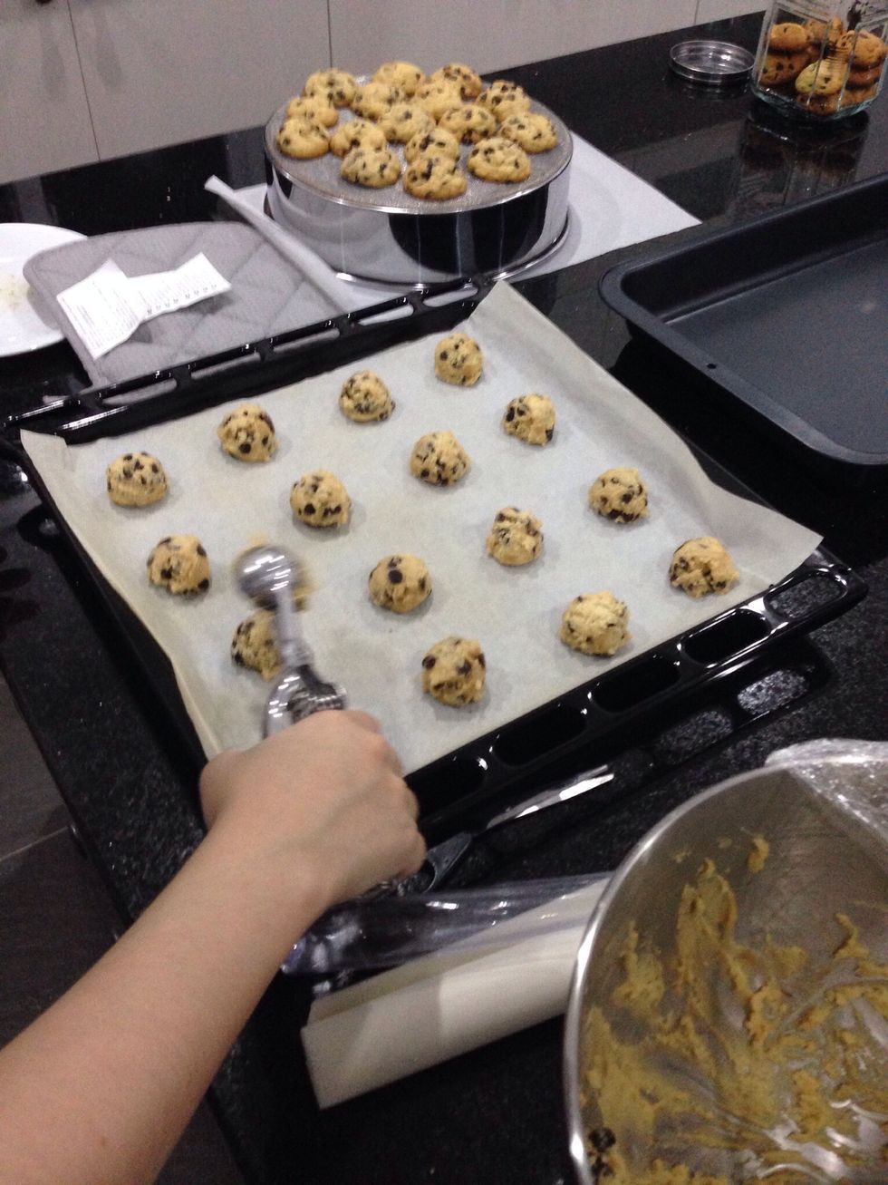 Use small ice cream scoop for shaping